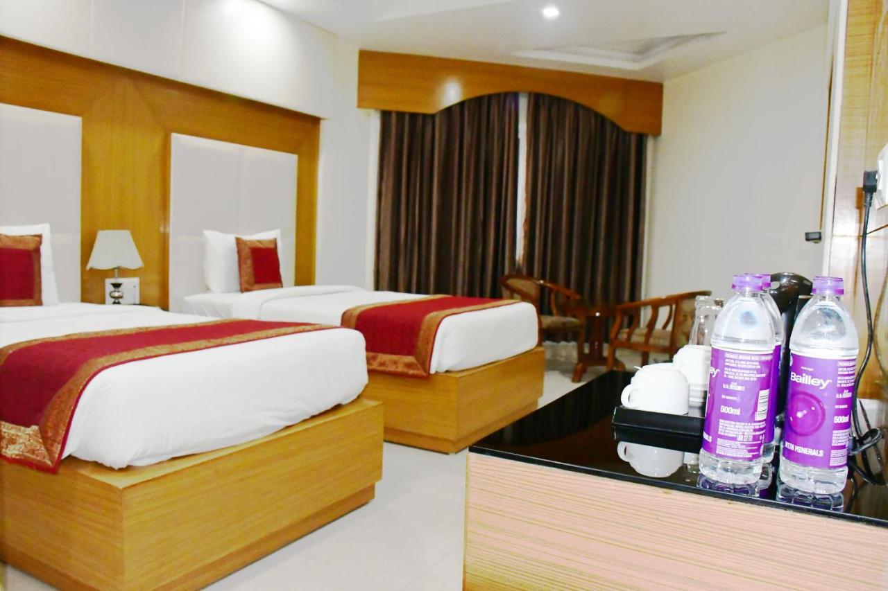Hotel Anand International Bodh Gaya Eksteriør billede